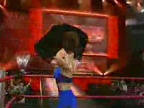 SvR 2009 CountDown: Beth Phoenix Entrance