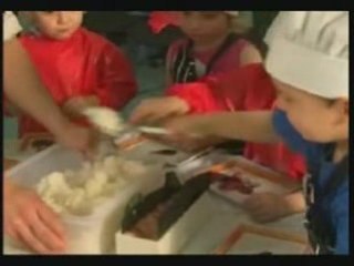 Busy Bees Fish Fanatics