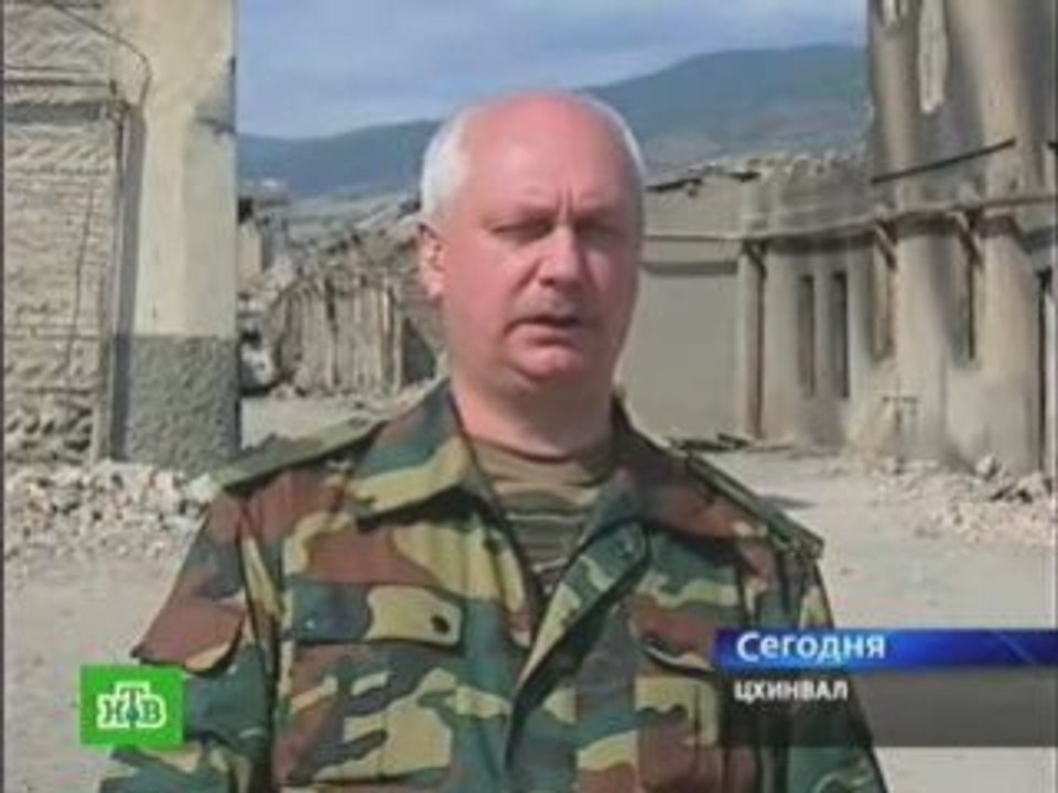 Срочников кинули в бой