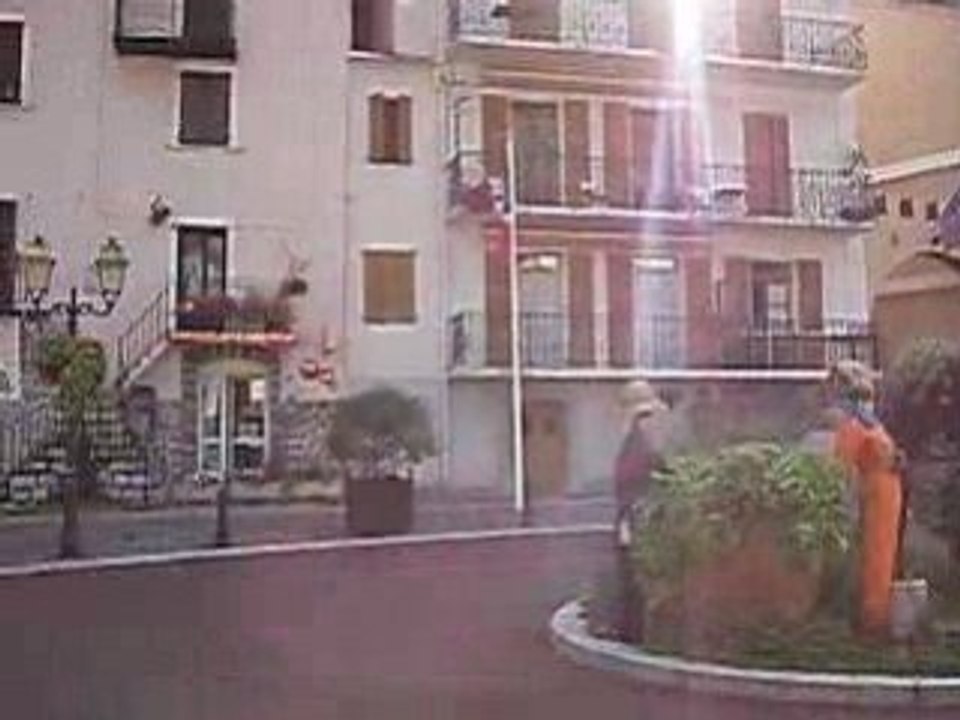 Guillaumes place de provence