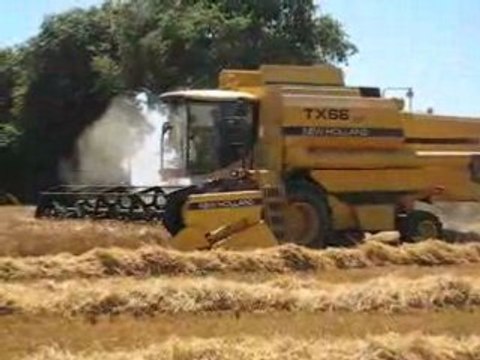 batteuse new holland tx66