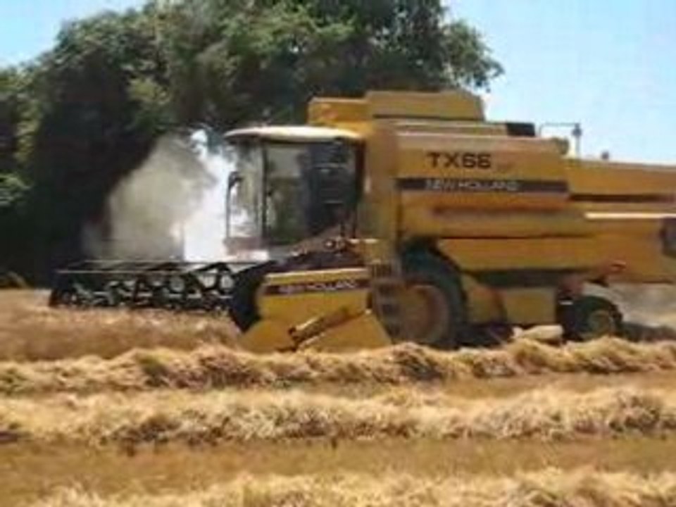 batteuse new holland tx66