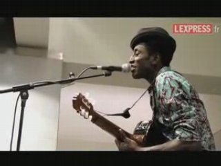 Keziah Jones en live dans le métro