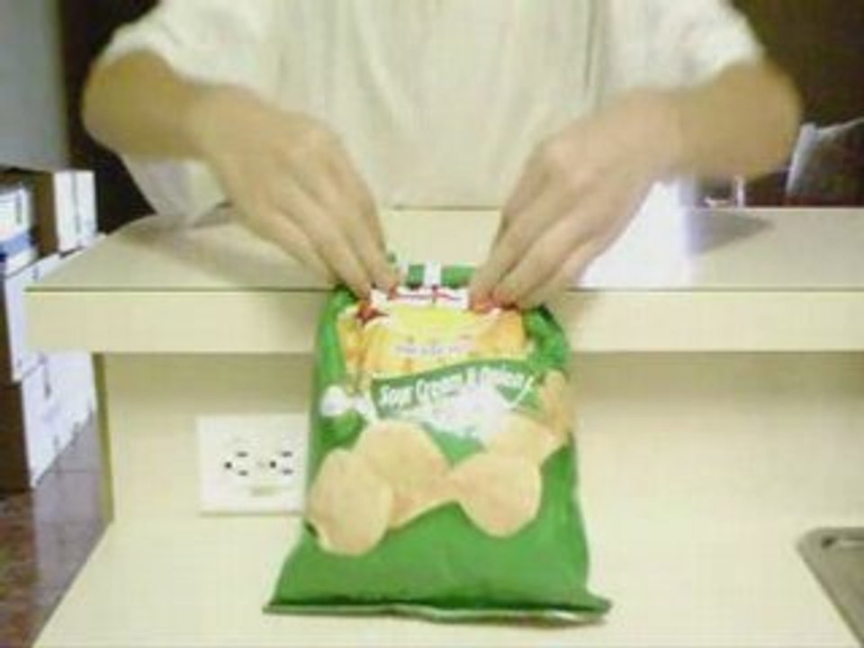 Close A Bag Without Using A Bag Clip