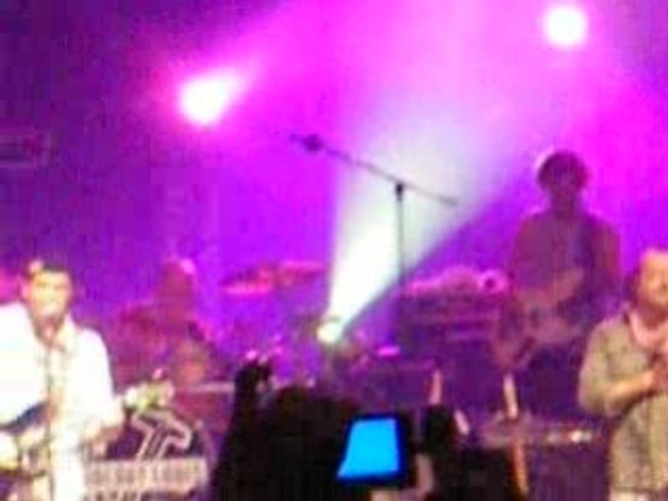 Never alone dans mes dreams