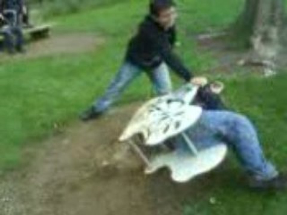 Un gros qui se fait un délire