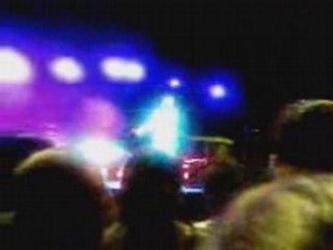 sheryfa luna - ça derange que je soit avec un noir?