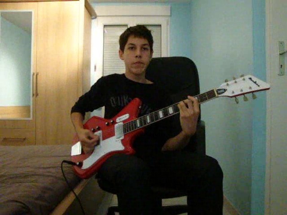 Muse : Plug In Baby (Cover)