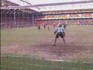 Football GOALS - Steven Gerrard (Liverpool)