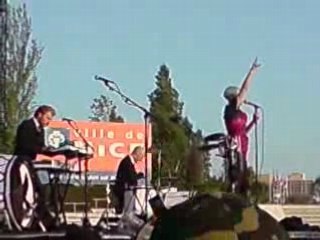 1ere parti du concert de madonna a nice le 26 aout