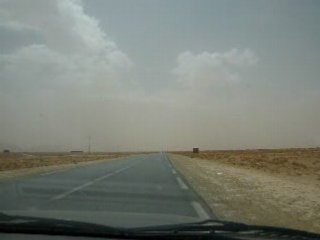 Sur la route entre Ain Sefra et Beni Ounif 1