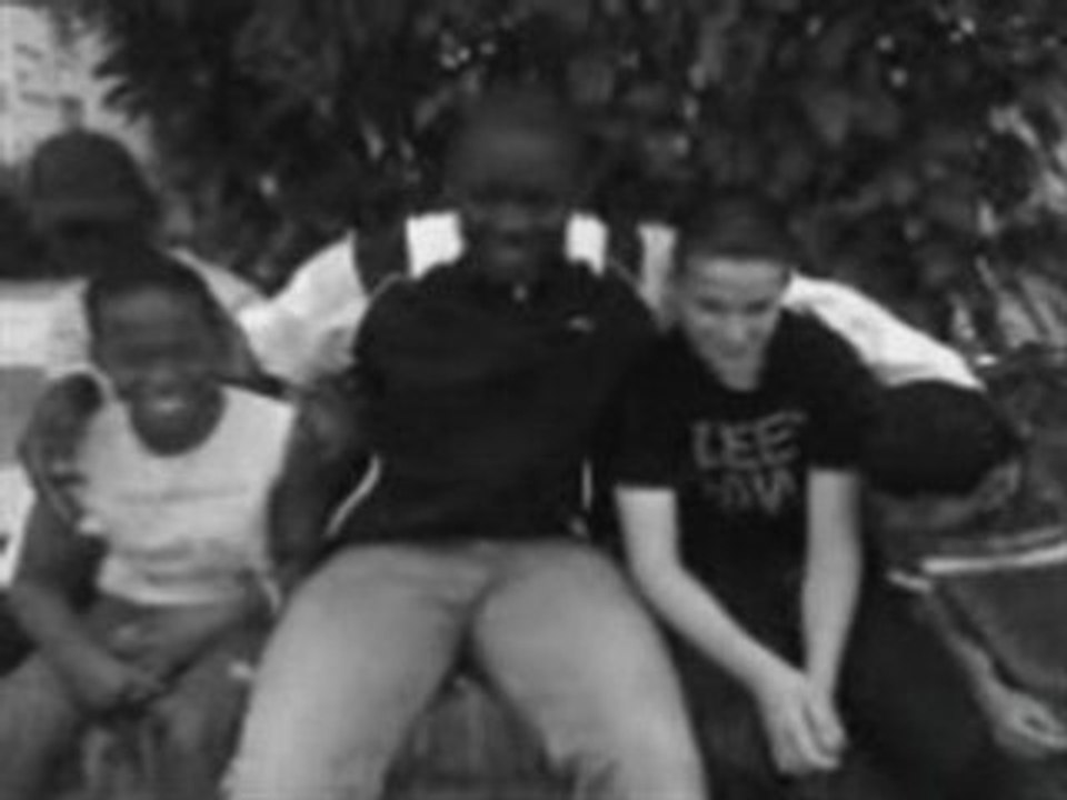 LIVRYGANG 001