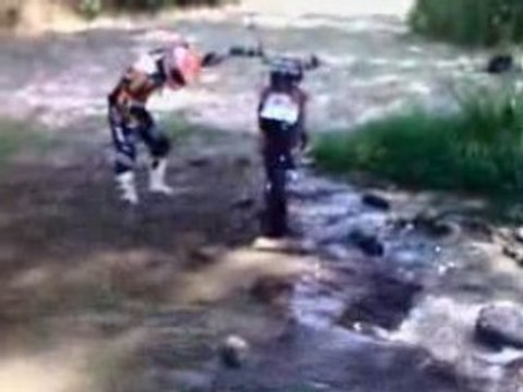 [ENDURO] KTM Crash en el Rio [Goodspeed]