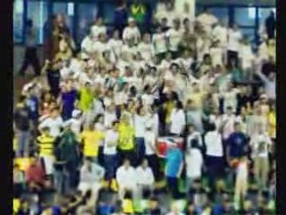 UWK in Greek mode