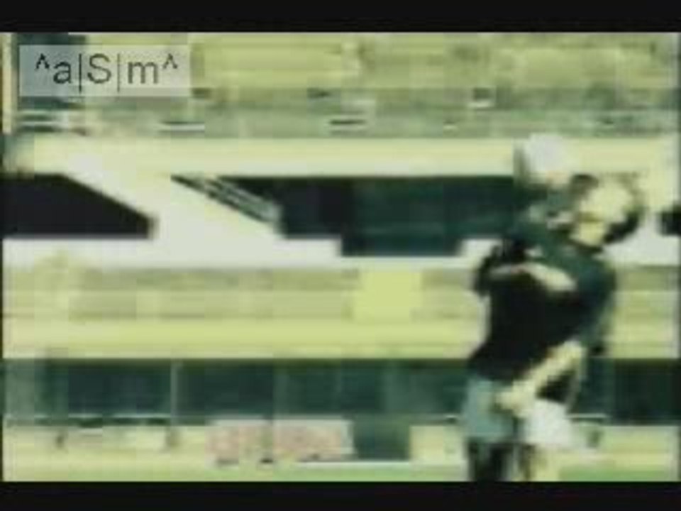 KORN PUB COMMERCIAL PUMA FREAK ON A LEASH