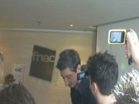 Dédicaces Nerdz fnac de saint lazare ( paris )- blagues