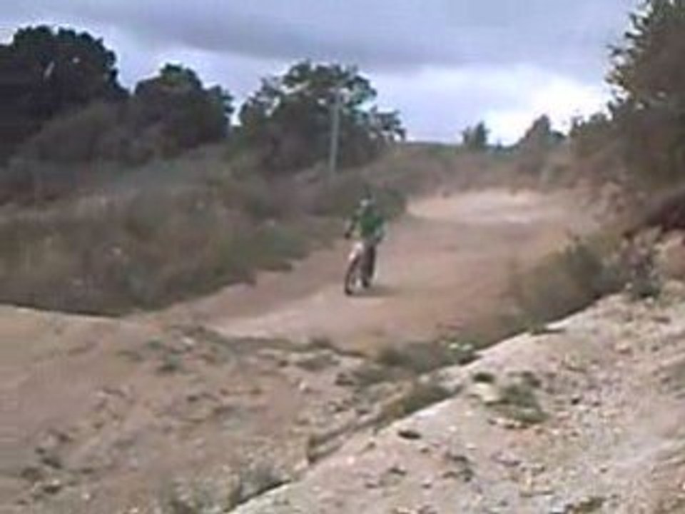 moi sur un double sur circuit de londiniere