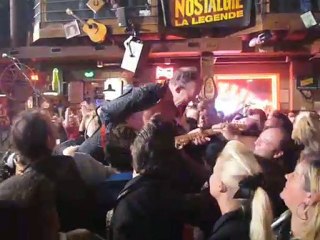 Crazy Cavan Live in Paris !!!