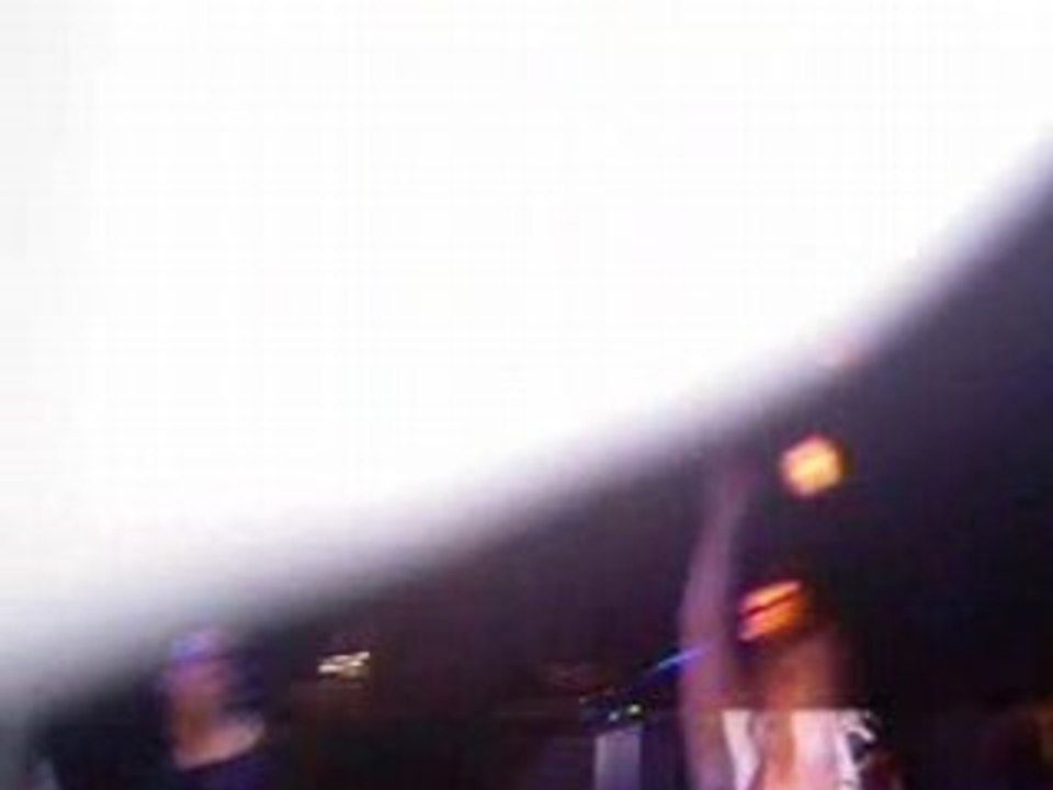 concert lafee du 16 septembre a la boule noir