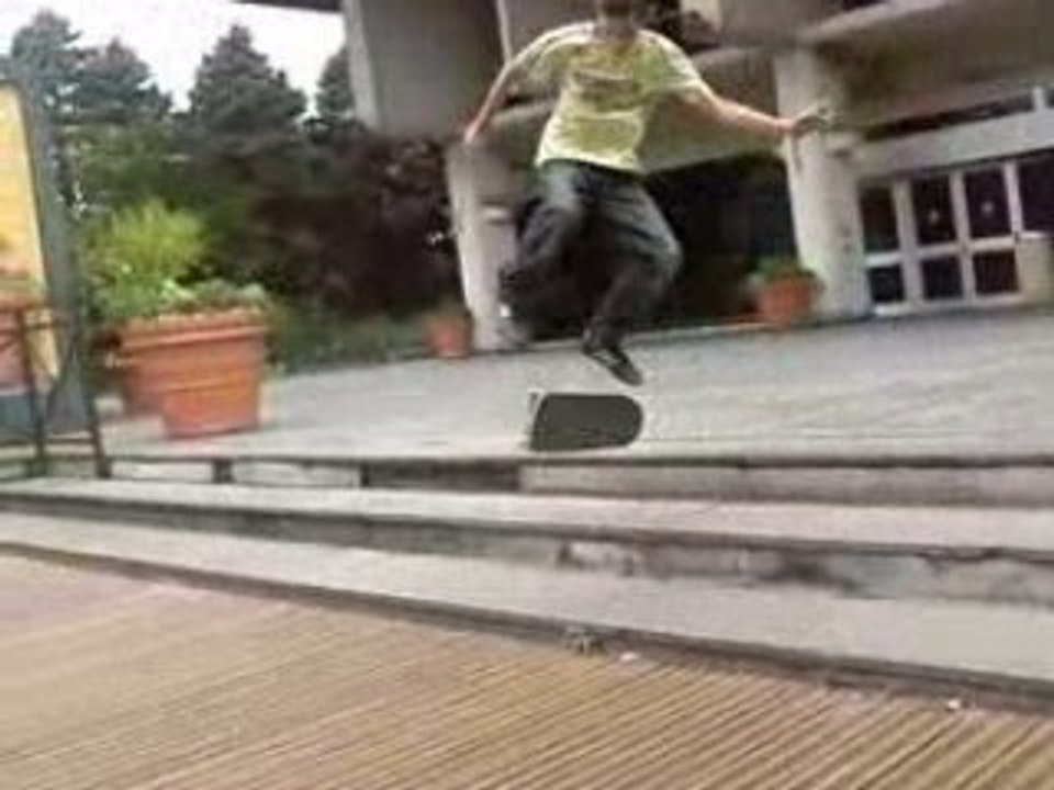 gap kickflip