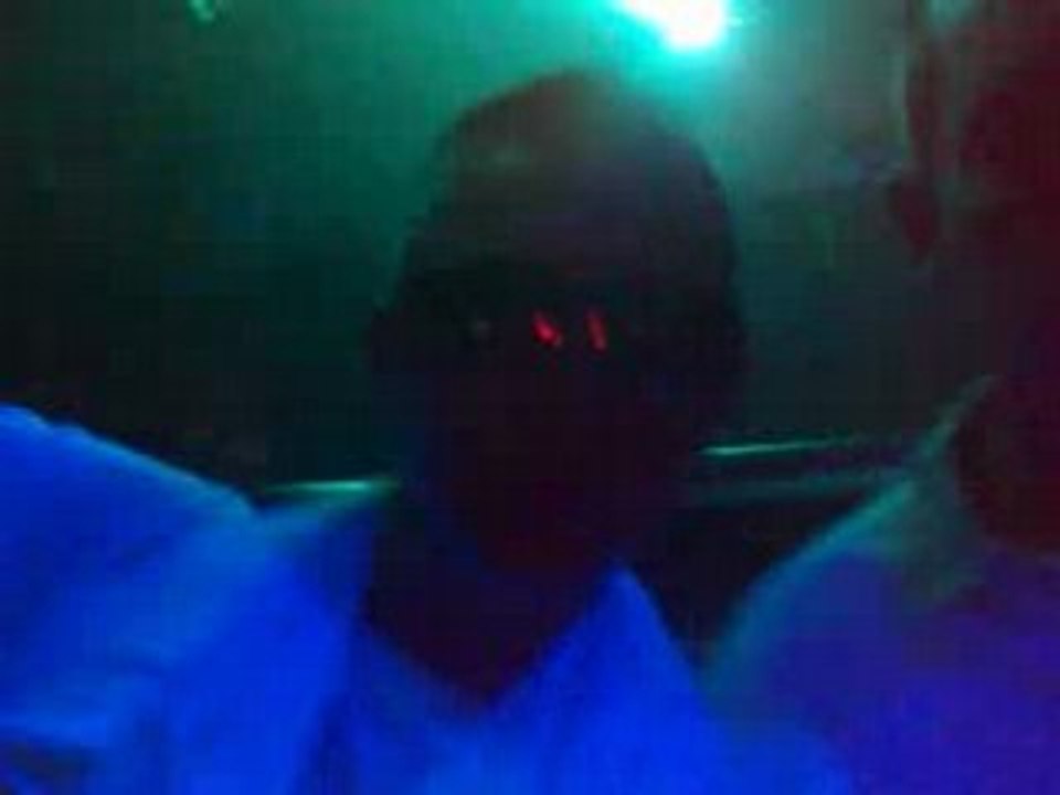 27082008054