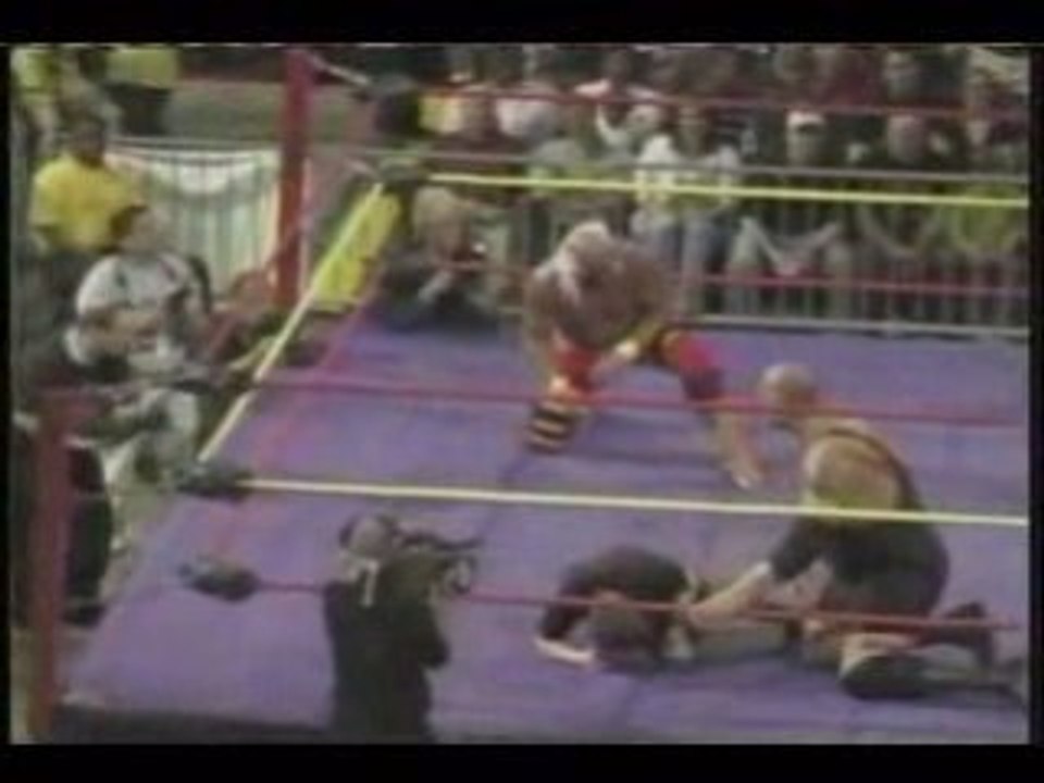 Hulk Hogan vs The Big Show - Memphis, TN 4-22-07