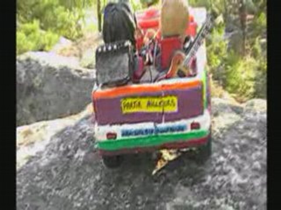 mAm'Zelle Bip et  FrAnck Perrolle Partir ailleurs 3 voix on