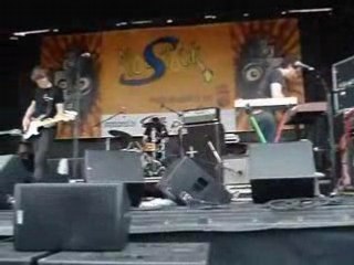 Tokyo police club - graves (live MoStock)