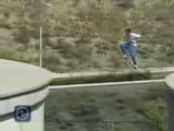 Super saut un skateboard