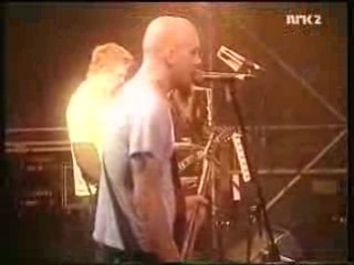 QOTSA- First it Giveth Quart Fest. 2003