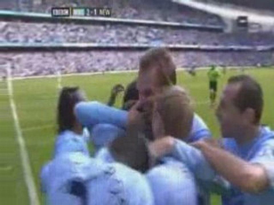 elano freekick