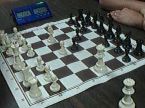 ECHECS : ZITOUN 1 VS 0 YVES ( COUPE 2008 )