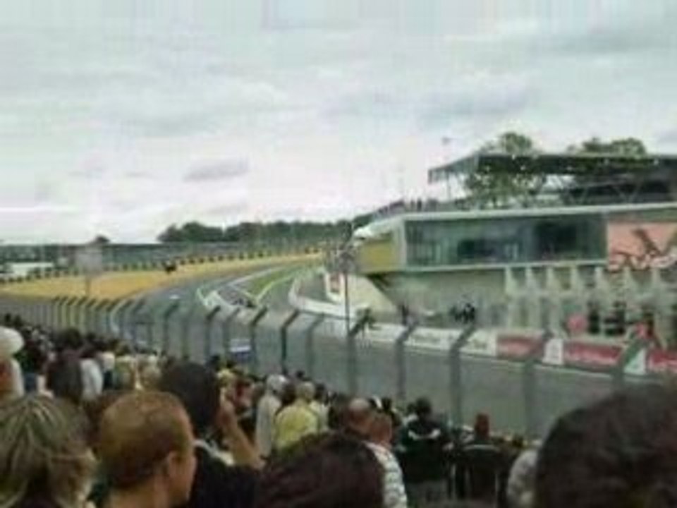 Formule 1 vs R12 - World Series 2008
