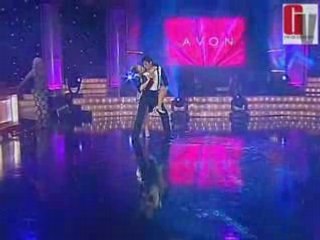 Pop Latino: Monserrat y Darren (Bailando x1 Sueño 06-09-08)