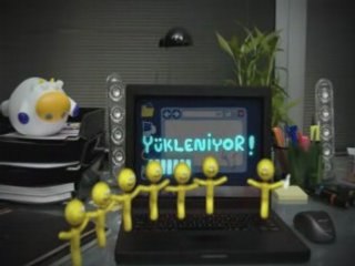 Sarı yaratıklar ne de güzel halay çekiyor :)