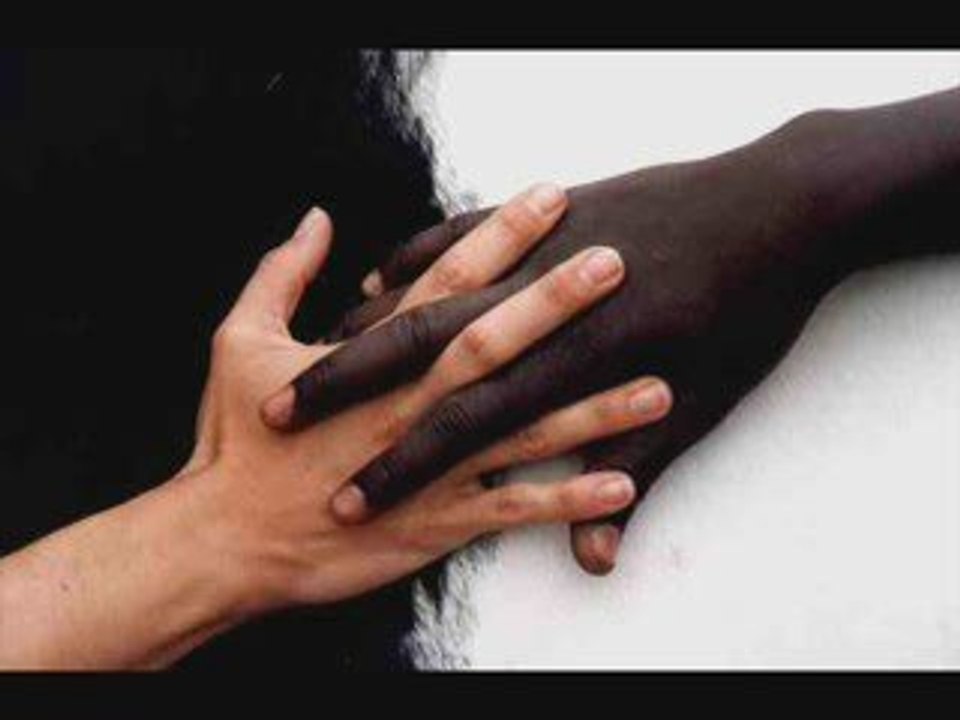 TOUS CONTRE LE RACISMES & LA GUERRES !!!