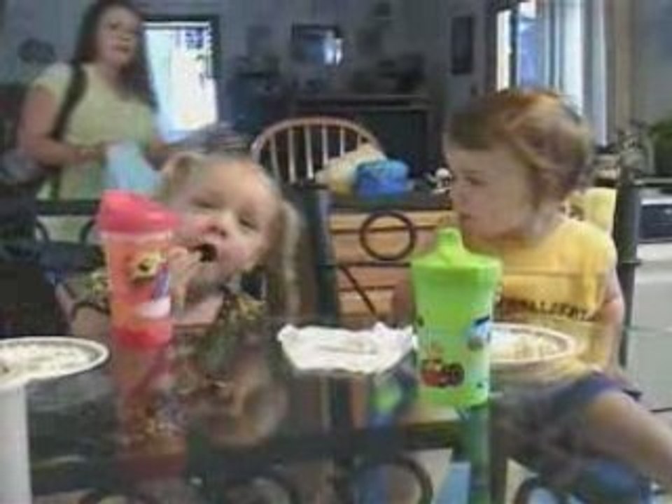 Lunch Emma Dakoda