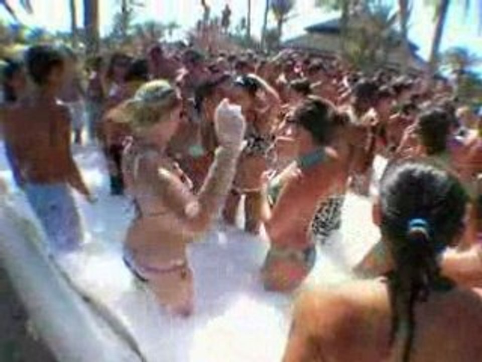 Mousse party Djerba Aout Sept 2008