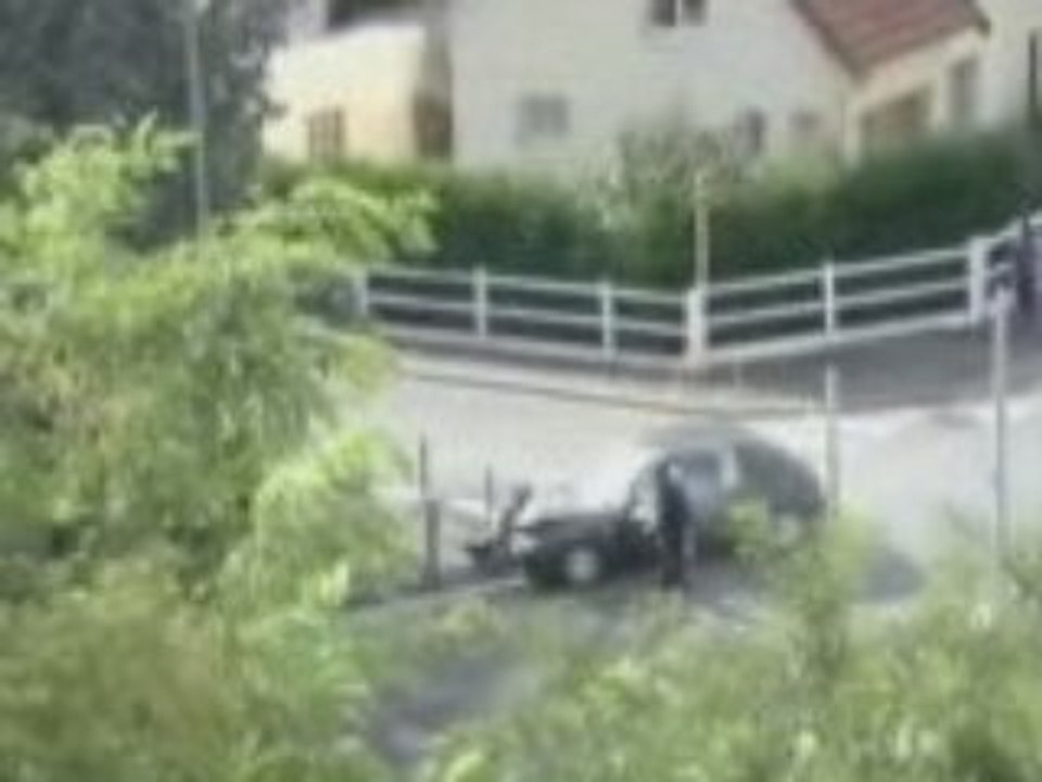 306 police crash