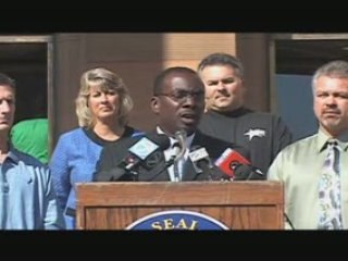 Mayor Brown Announces Aud Memorabilia Auction