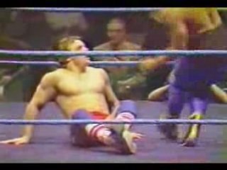 Dynamite Kid vs Tiger Mask 1982
