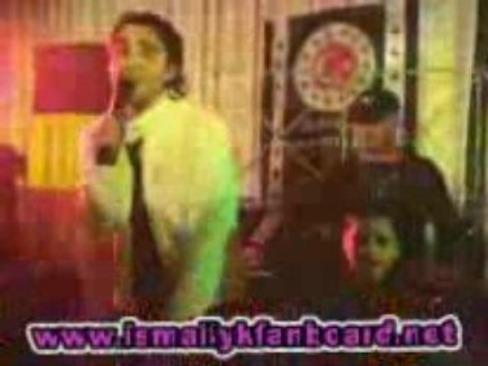 İsmaiL Yk Ve Küçük HayRanı