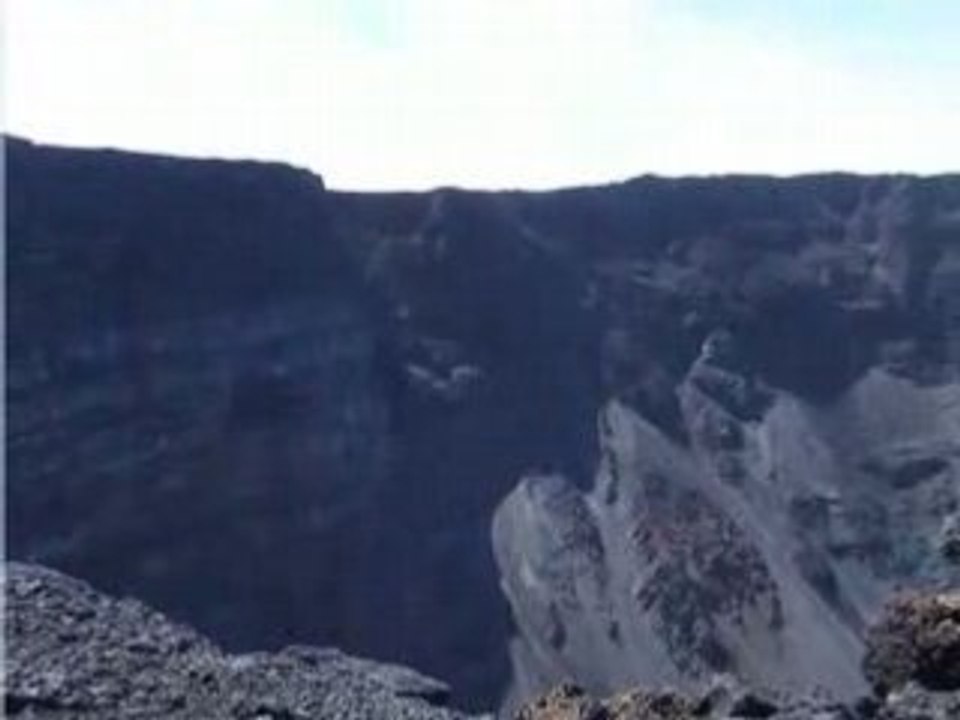 Cratére du piton de la fournaise - Ile de la Réunion