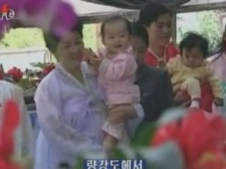 S Korean spy agency says Kim Jong Il recovering from surgery