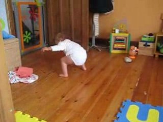 Camina cae y vuelve a caminar