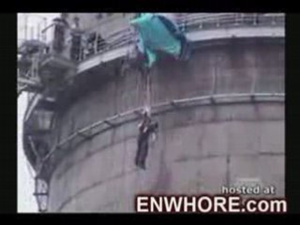 Bad Base Jump OUCH!!  From GlobalGifter