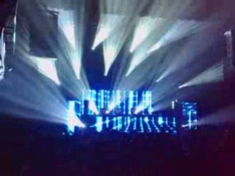 Birdy Nam Nam @ Olympia - ext5 - Show Me The Sound