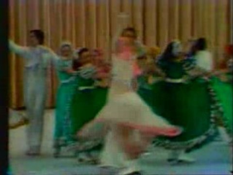 Polska Rewia Na Lodzie XII 1975r-WALC