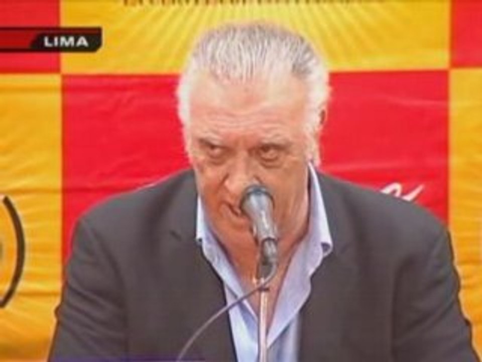 Conferencia de Prensa; Alfio Basile