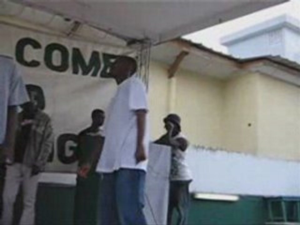Video_abruti